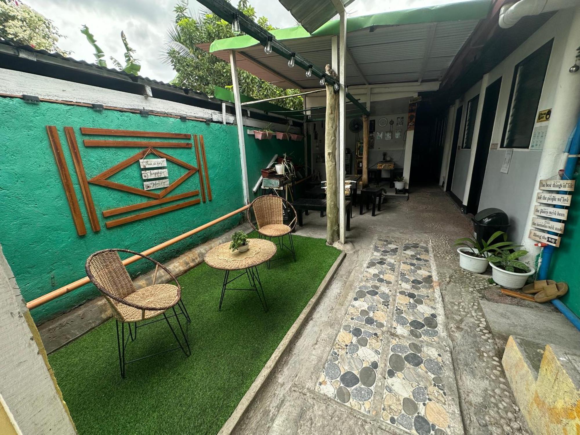 Maui'S Place Badian Esterno foto